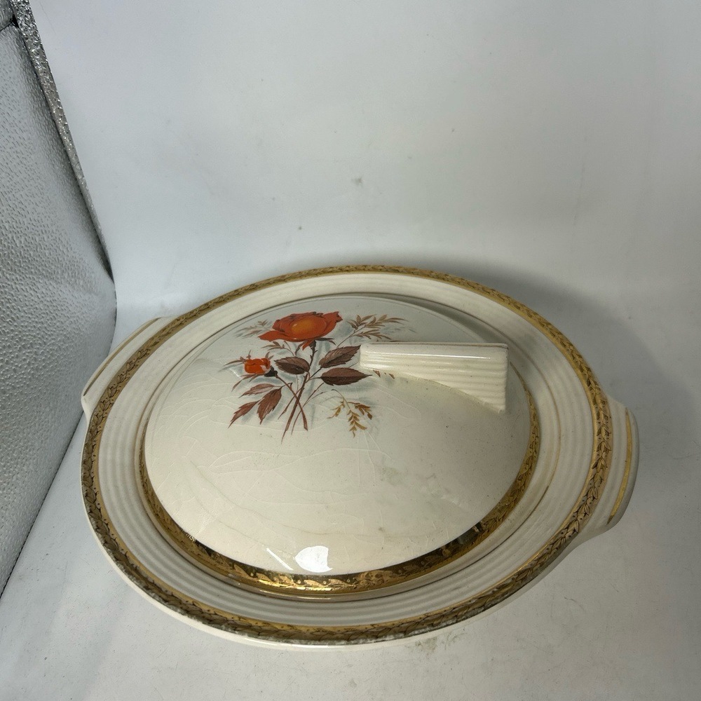 Syracuse Triumph Serving Dish Covered Vermillion Rose Gold Rim Floral Vintage‎